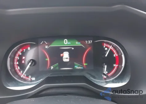 2024 Toyota Rav4 Xle Premium z USA, uszkodzony, nr VIN 2T3A1RFV8RC454161